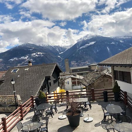 Cafe Cher-Mignon Et Chambres D'Hotes Chermignon-d'en Haut Luaran gambar